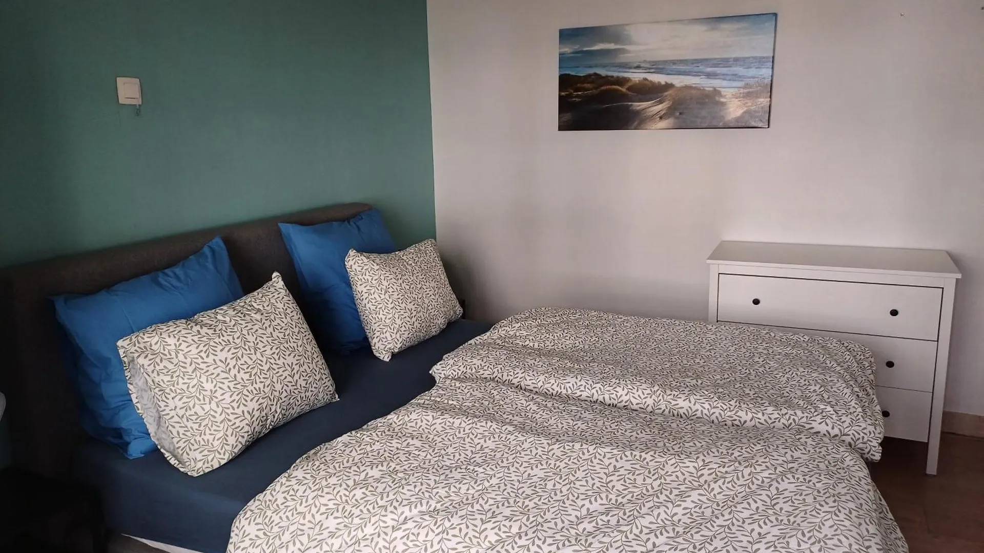 2 Slaapkamer Appartement Vlak Aan Zee Ostend